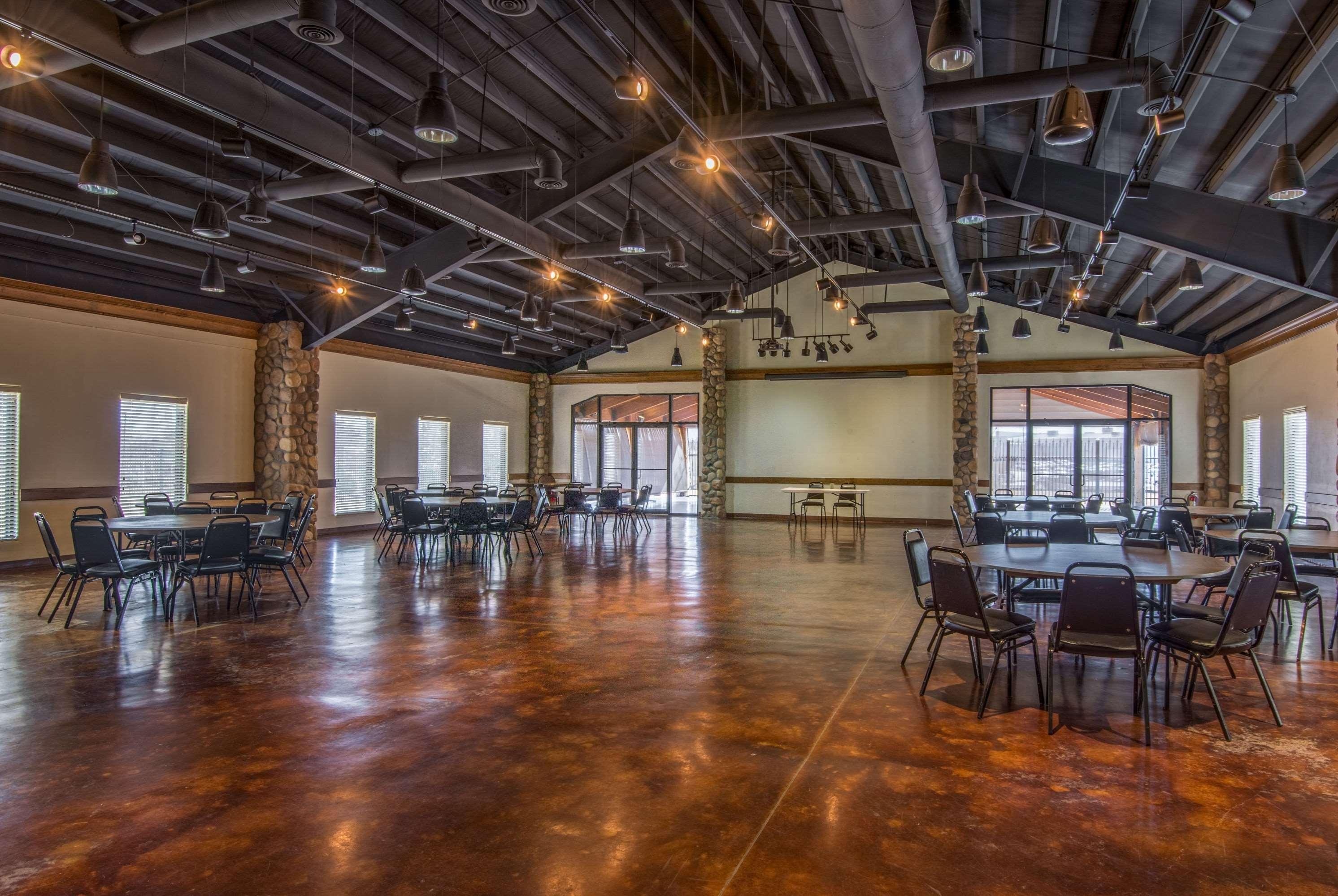 Americinn By Wyndham Pampa Event Center מראה חיצוני תמונה